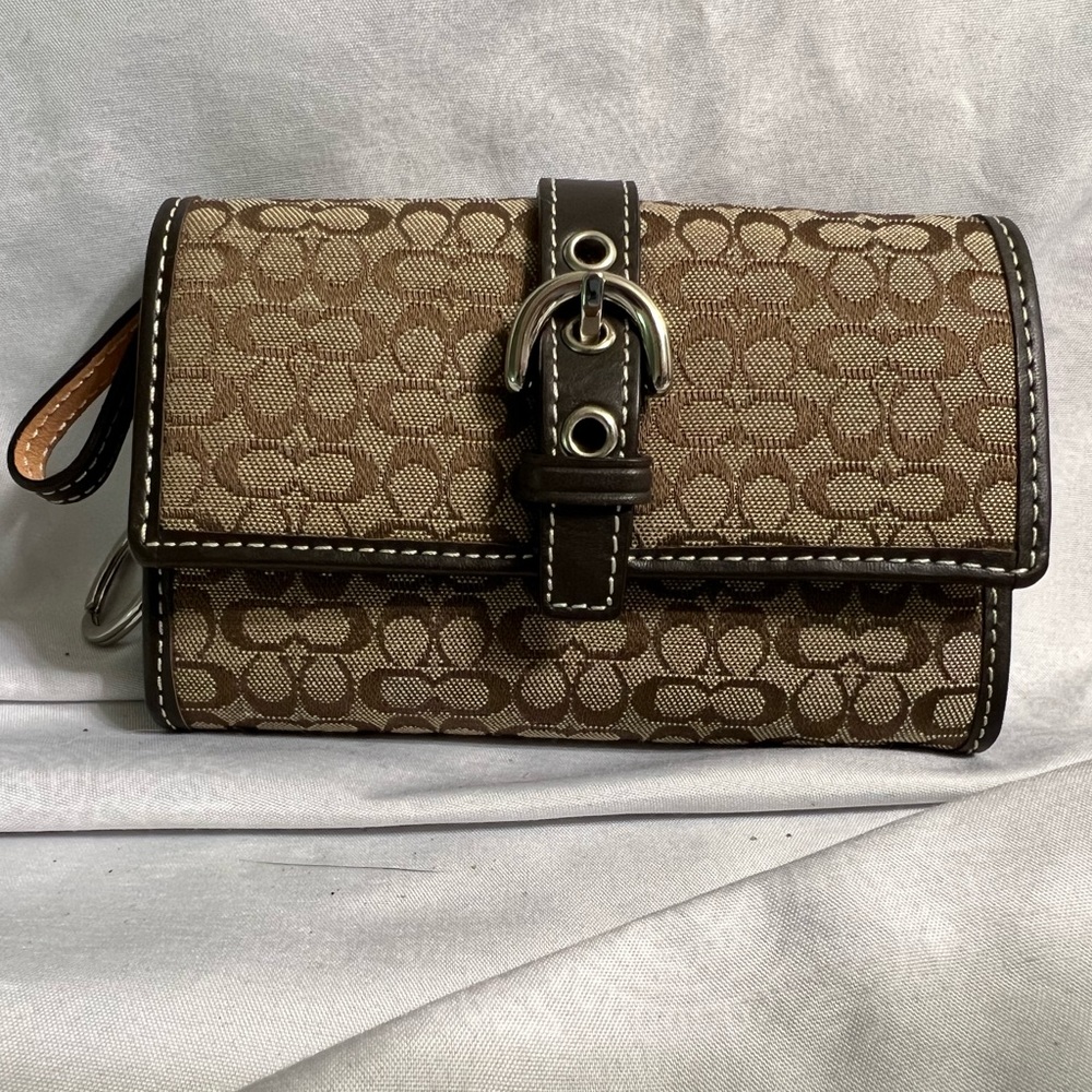 Brand New Coach Mini Wallet Keychain in Classic Jacquard Textile